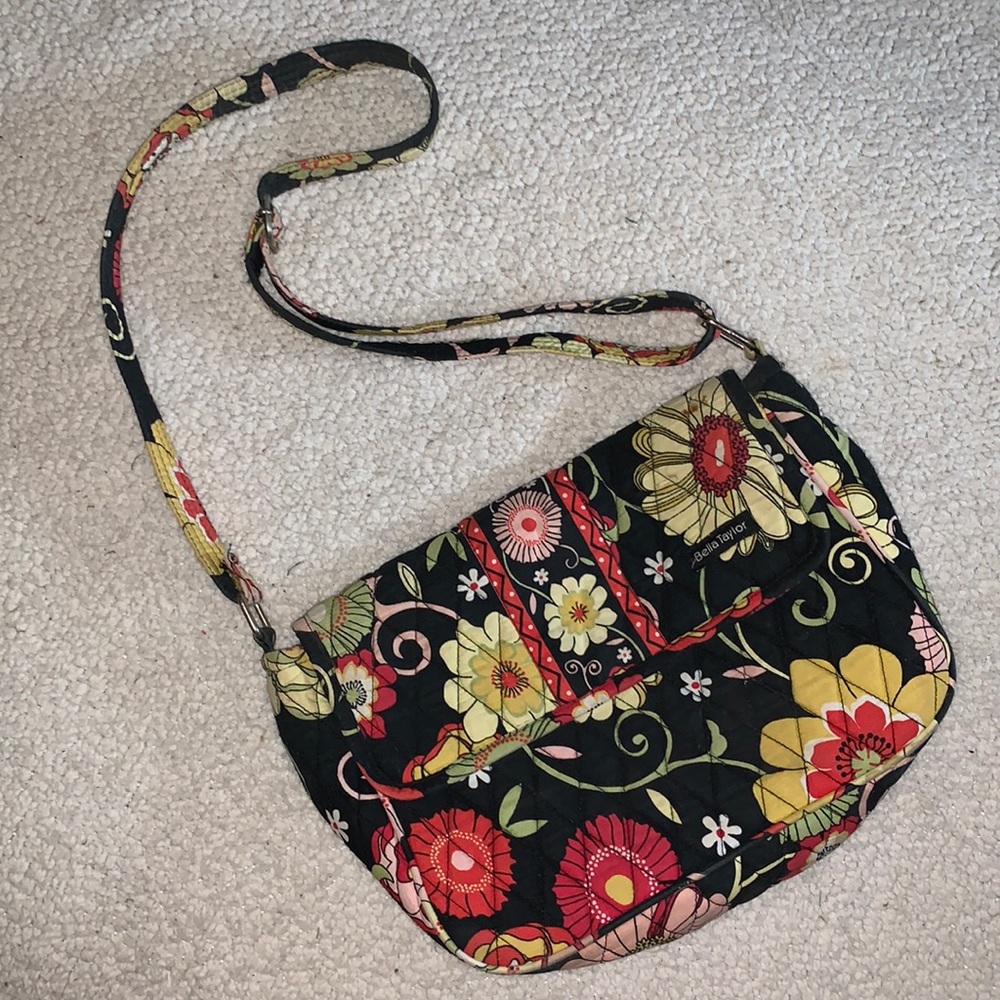 🌻2/$15🌻 Bella Taylor Floral Crossbody or Shoulder Bag — Adjustable Strap